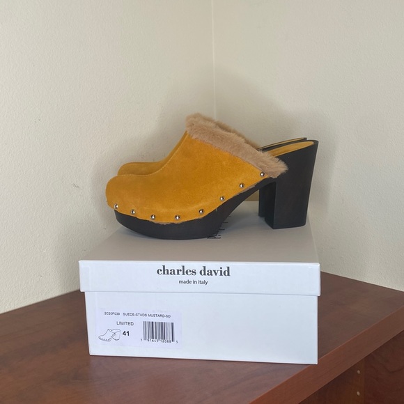 Charles David Shoes - NWOT Charles David Limited Platform Suede Clog, Mustard Yellow, size 41